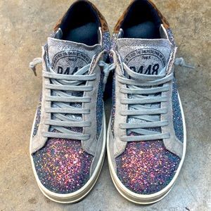 P448 tennis shoe size 37